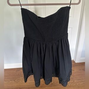 Free People women’s embroidered strapless mini dress size L. NEW! No Tag